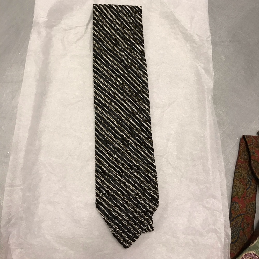Joesph Abboud tie